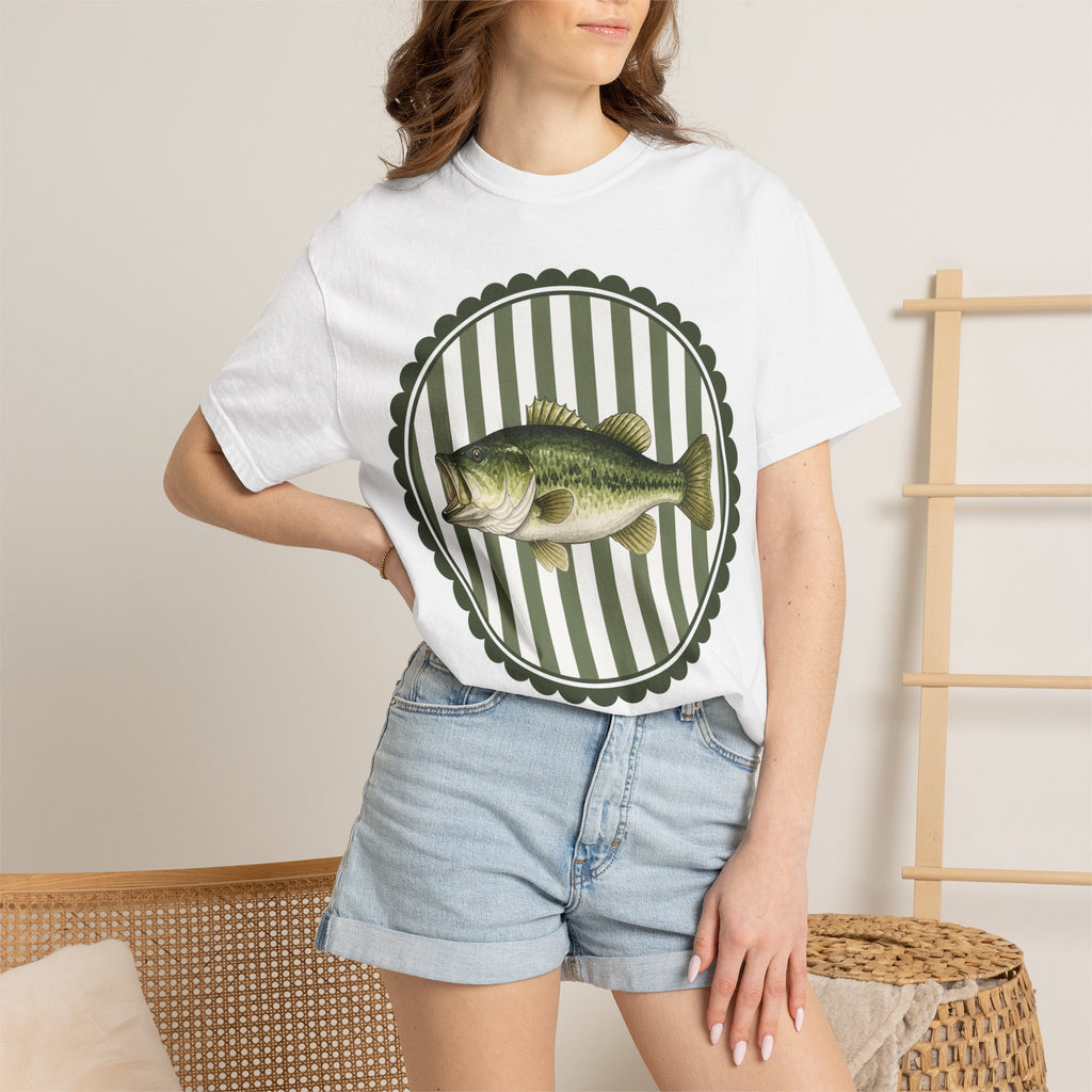 Bass Fishing T‑Shirt — Vintage Largemouth Bass Graphic Tee
