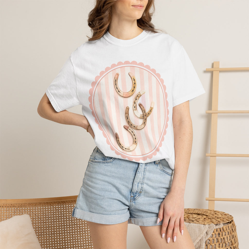 Horseshoe Trio Tee — Lucky Pastel Western Graphic T-Shirt